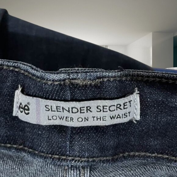 Lee Slender Secret Dark Wash Bootcut Jeans Size 10M – Flattering Lower Waist Fit - Picture 9 of 12
